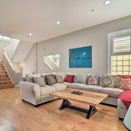 Coastal Sea Side Townhome - Walk To Beach! Clearwater Beach Extérieur photo