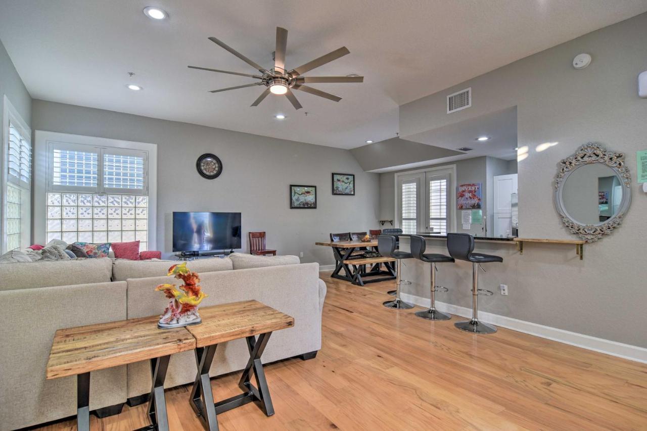 Coastal Sea Side Townhome - Walk To Beach! Clearwater Beach Extérieur photo